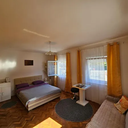 Apartment Nena 201
